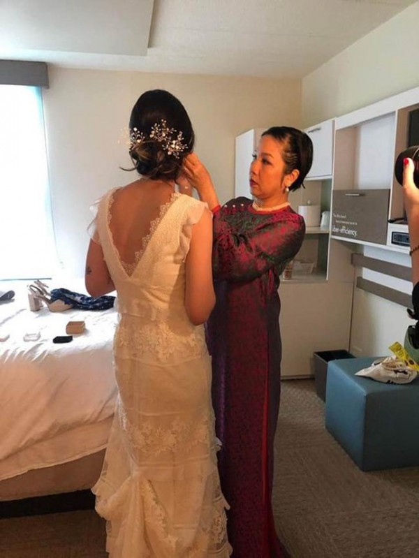 Đám cưới Anna Trương - con gái Anh Quân & Mỹ Linh: Cô dâu giản dị vẫn đẹp mê!