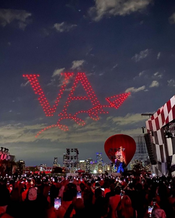 Louis Vuitton tôn vinh Virgil Abloh với show diễn đặc biệt mùa Xuân/Hè 2022