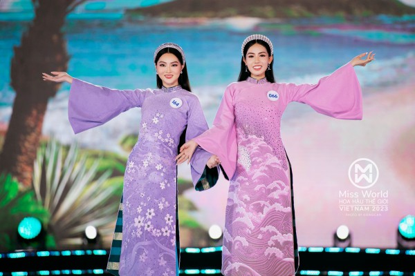 Mãn nhãn BST "Sóng" của NTK Việt Hùng trong đêm CK Miss World Vietnam 2023