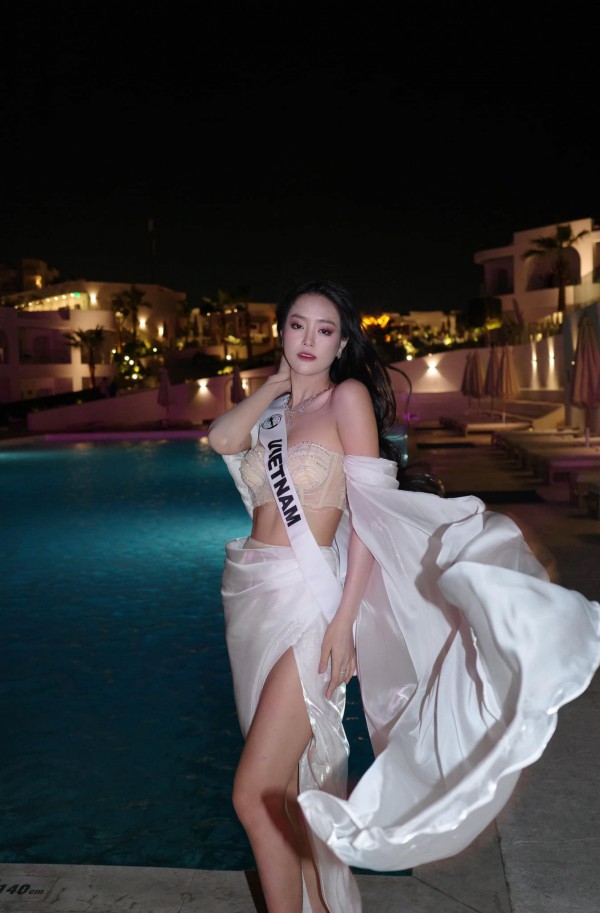 Thời trang của Bùi Khánh Linh tại Miss Intercontinental 2024