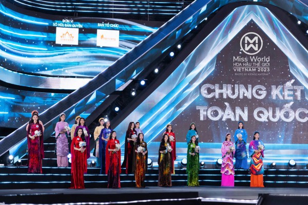 Mãn nhãn BST “Sóng” của NTK Việt Hùng trong đêm CK Miss World Vietnam 2023