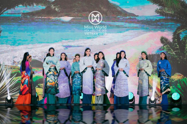 Mãn nhãn BST “Sóng” của NTK Việt Hùng trong đêm CK Miss World Vietnam 2023 Mãn nhãn BST “Sóng” của NTK Việt Hùng trong đêm CK Miss World Vietnam 2023