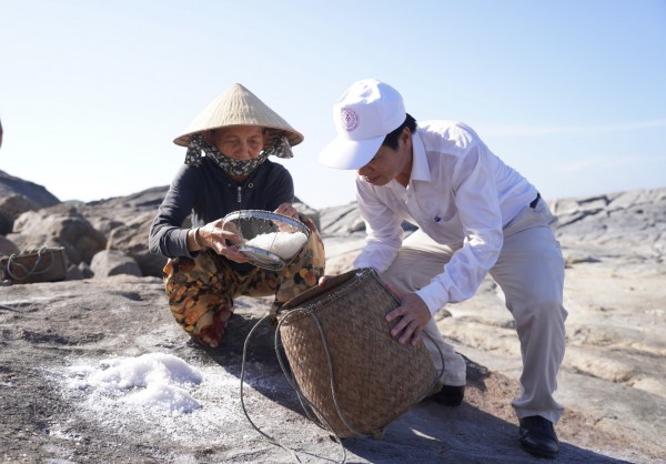 2.000 năm trước, người Sa Huỳnh cổ làm muối như thế nào?