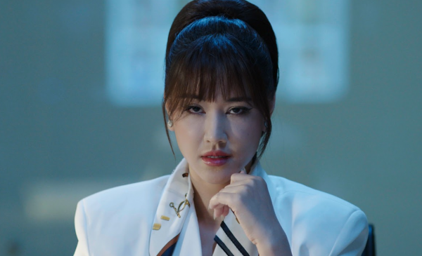 4 người đẹp Việt đóng phim về góc khuất đời sống hoa hậu