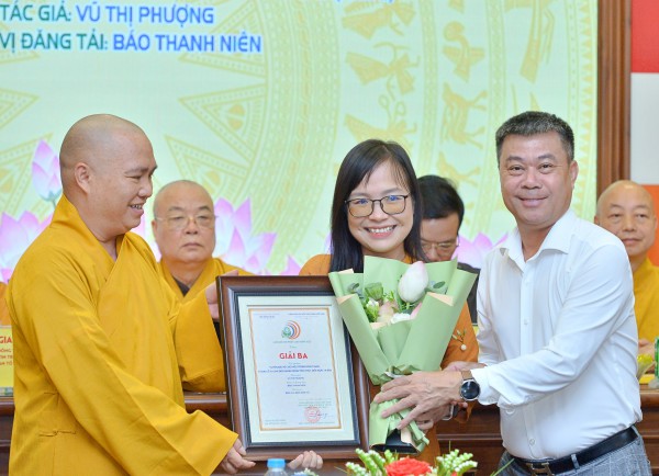 Báo Thanh Niên đoạt 2 giải báo chí Phật giáo toàn quốc năm 2025 Báo Thanh Niên đoạt 2 giải báo chí Phật giáo toàn quốc năm 2025