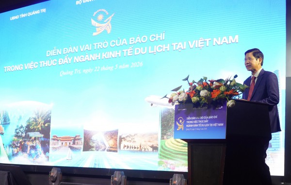 Báo chí tạo cú hích đưa du lịch Việt vươn xa Báo chí tạo cú hích đưa du lịch Việt vươn xa