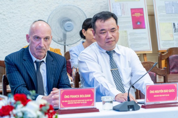 Bảo tàng Pháp thỏa thuận chuyển giao tài liệu quý về Hoàng thành cho Huế