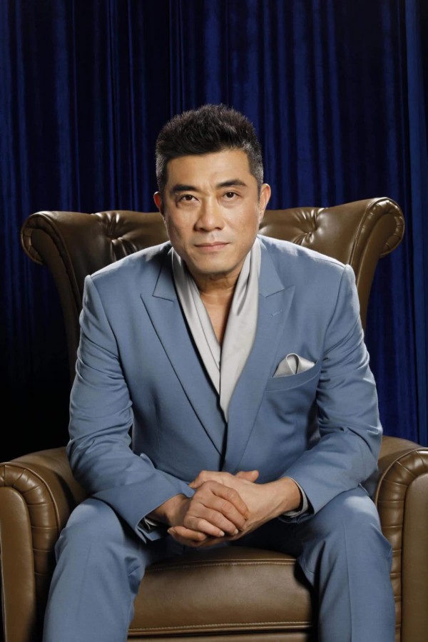 Bầu sô bàn chuyện nghệ sĩ 'không nhận đủ cọc không diễn'