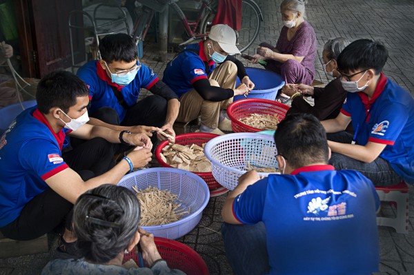 Bếp cơm thiện nguyện