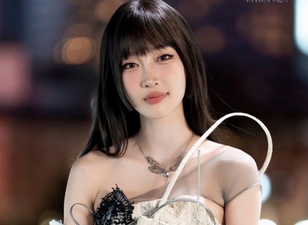 Bị chỉ trích vì tắm trong Giếng Tiên, Juky San nói gì?