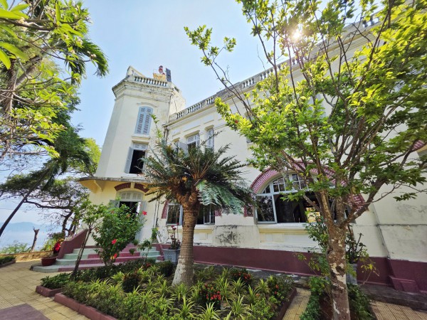 Biệt thự Cầu Đá Nha Trang mở cửa đón khách sau hơn 10 năm dừng hoạt động