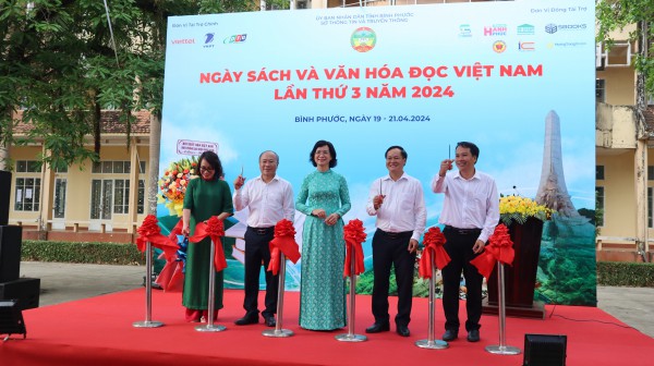Bình Phước tổ chức Ngày sách và Văn hóa đọc Việt Nam