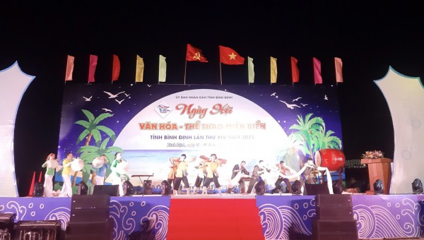 Bình Định: Rộn ràng ngày hội văn hóa - thể thao của ngư dân
