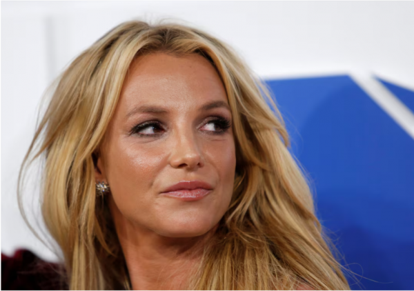 Britney Spears vướng rắc rối pháp lý vì lái xe khi say xỉn