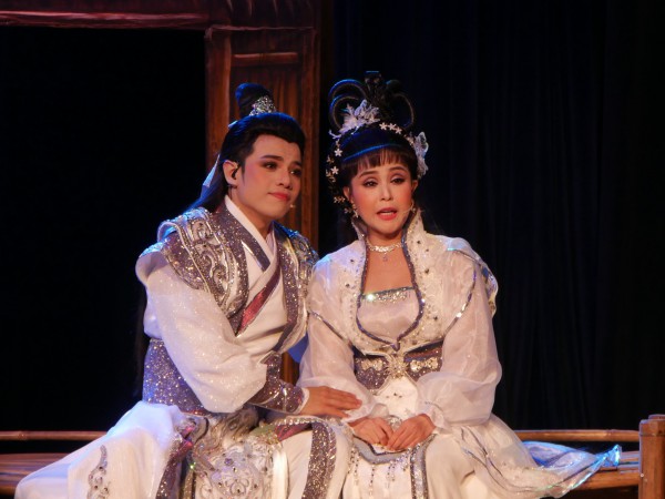 Cải lương mùa đầu tư lớn Cải lương mùa đầu tư lớn