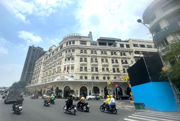 'Cặp đôi' Majestic và Grand Hotel 'Cặp đôi' Majestic và Grand Hotel