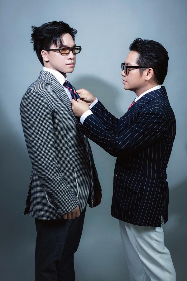 Cha, con 'nhạc đỏ' và tuổi 21