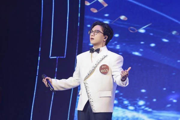 Cha, con 'nhạc đỏ' và tuổi 21