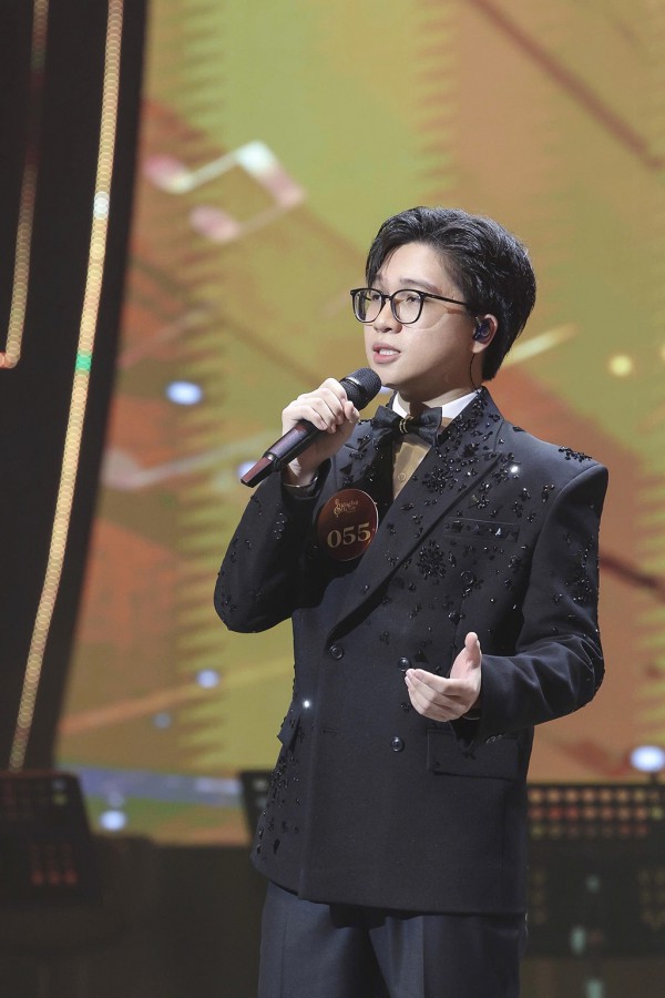 Cha, con 'nhạc đỏ' và tuổi 21