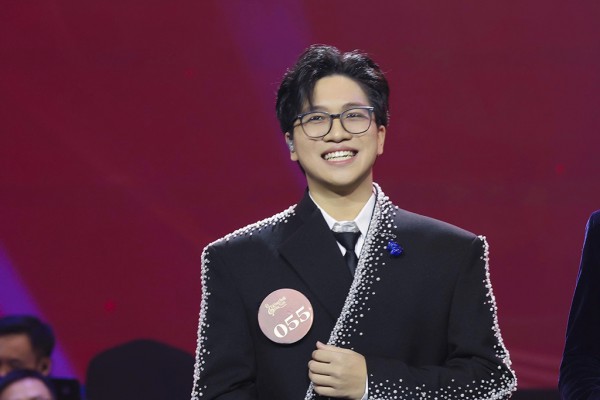 Cha, con 'nhạc đỏ' và tuổi 21