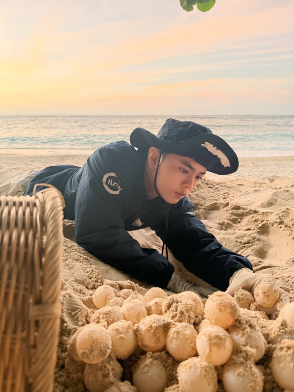 Chạm vào hơi thở đại dương: Hành trình bảo tồn rùa biển của chàng trai Tây Ninh Chạm vào hơi thở đại dương: Hành trình bảo tồn rùa biển của chàng trai Tây Ninh