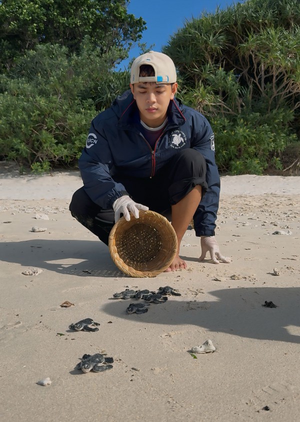 Chạm vào hơi thở đại dương: Hành trình bảo tồn rùa biển của chàng trai Tây Ninh Chạm vào hơi thở đại dương: Hành trình bảo tồn rùa biển của chàng trai Tây Ninh