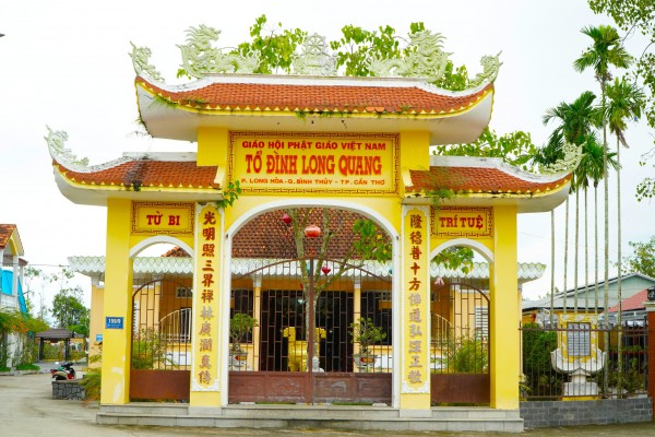 Chùa Long Quang sở hữu bộ tượng 18 vị La Hán quý hiếm