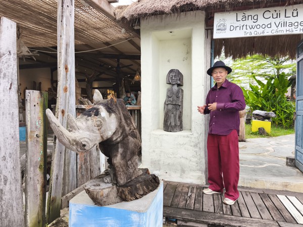 Chuyện người làm nghề độc lạ: Củi lũ và giấc mơ 'bảo tàng đời củi' Chuyện người làm nghề độc lạ: Củi lũ và giấc mơ 'bảo tàng đời củi'