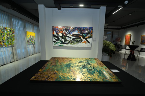 Có gì trong triển lãm ‘Họa cá’ của Đặng Phương Việt? Có gì trong triển lãm ‘Họa cá’ của Đặng Phương Việt?