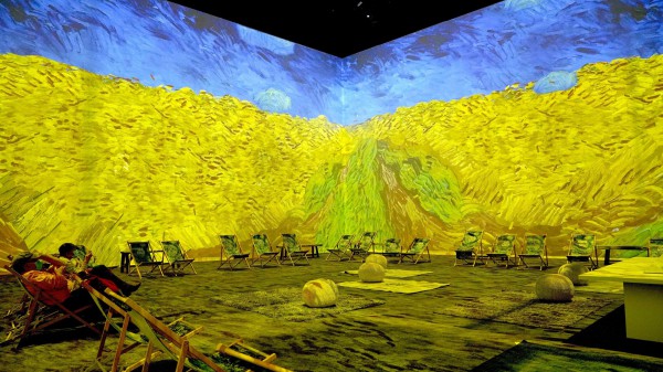 Có gì trong triển lãm nghệ thuật tương tác đa giác quan Van Gogh?