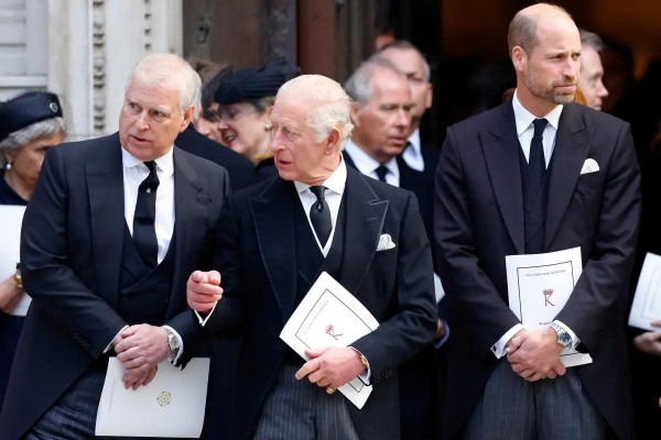 Cựu Hoàng tử Andrew 'không chốn dung thân' sau quyết định thẳng tay của Vua Charles III