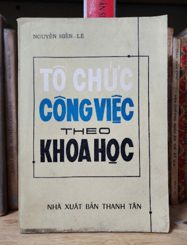 Dệt những sợi vàng: Nguyễn Hiến Lê và những cuốn sách 'không cho ai mượn" Dệt những sợi vàng: Nguyễn Hiến Lê và những cuốn sách 'không cho ai mượn"