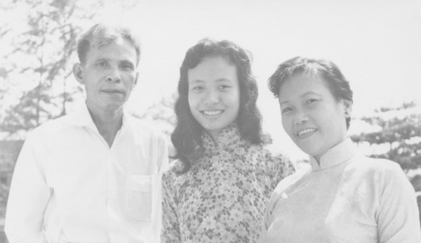 Dệt những sợi vàng: Nguyễn Hiến Lê và những cuốn sách 'không cho ai mượn" Dệt những sợi vàng: Nguyễn Hiến Lê và những cuốn sách 'không cho ai mượn"
