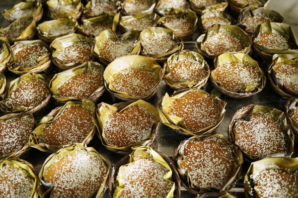 Giữ hương tết xưa: Bánh tổ - hương tết bàn thờ xứ Quảng