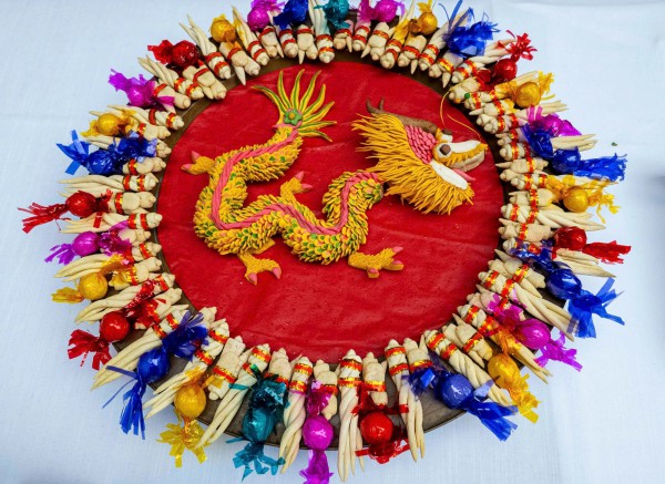 Giữ hương tết xưa: Mâm bánh rồng bay đến trời Á - Âu