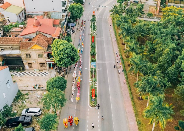 Hàng trăm nghệ sĩ 'cháy hết mình' với Lễ hội đường phố Đồng Hới