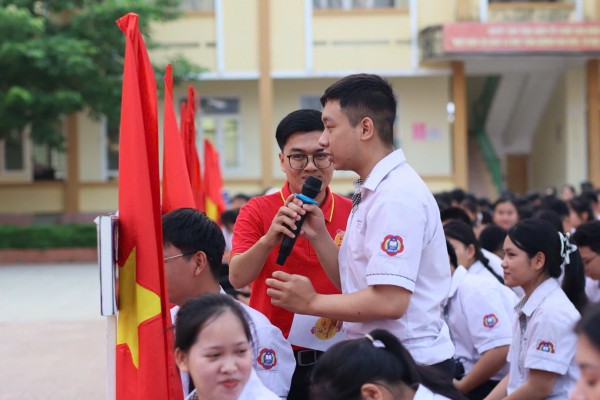 Hơn 1.000 học sinh Quảng Trị hào hứng với Ngày sách và văn hóa đọc