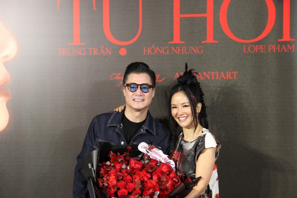Hồng Nhung: 'Top trending chưa bao giờ là thước đo để định vị tôi' Hồng Nhung: 'Top trending chưa bao giờ là thước đo để định vị tôi'