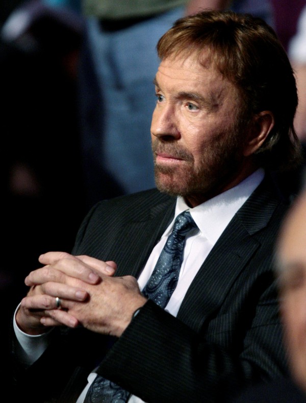 Huyền thoại hành động Chuck Norris qua đời