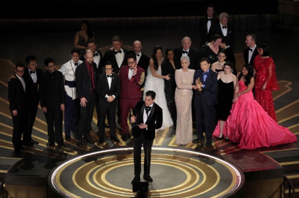 Khán giả xem truyền hình Lễ trao giải Oscar 2023 tăng so với năm ngoái