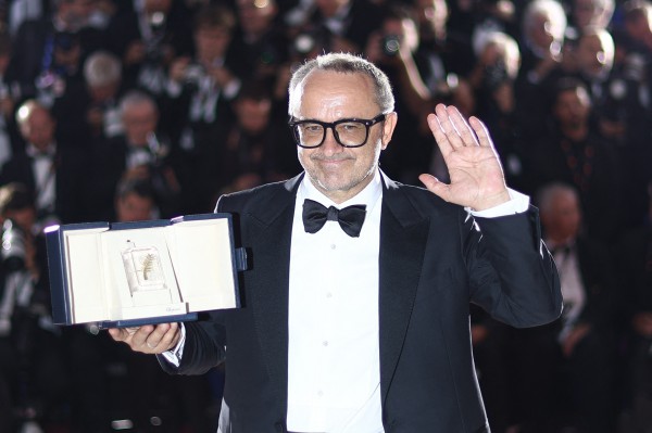LHP Cannes 2026: 'Fjord' đoạt Cành cọ vàng, nhiều hạng mục có tới 2 người chiến thắng LHP Cannes 2026: 'Fjord' đoạt Cành cọ vàng, nhiều hạng mục có tới 2 người chiến thắng