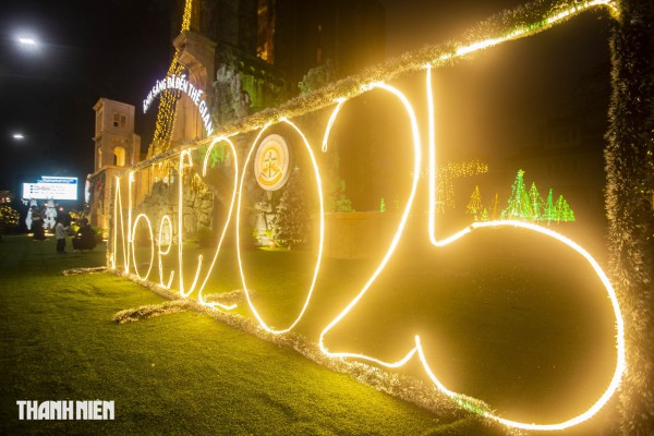 La Vang lung linh mùa Giáng sinh