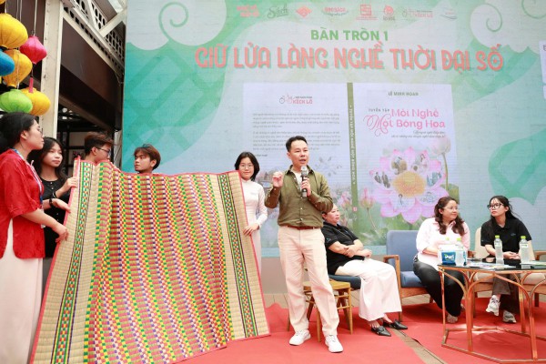Làng nghề Việt trong thời đại số: Giữ hồn xưa bằng cách kể mới