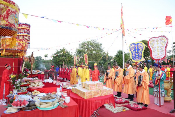 Lễ tế thiên hơn 200 năm ở Quảng Ngãi: Nét đẹp văn hóa đất Thu Phổ xưa Lễ tế thiên hơn 200 năm ở Quảng Ngãi: Nét đẹp văn hóa đất Thu Phổ xưa