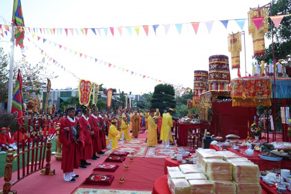 Lễ tế thiên hơn 200 năm ở Quảng Ngãi: Nét đẹp văn hóa đất Thu Phổ xưa Lễ tế thiên hơn 200 năm ở Quảng Ngãi: Nét đẹp văn hóa đất Thu Phổ xưa