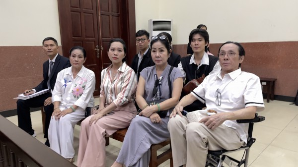 Lý do hoãn phiên phúc thẩm vụ tranh chấp thừa kế của cố NSƯT Vũ Linh Lý do hoãn phiên phúc thẩm vụ tranh chấp thừa kế của cố NSƯT Vũ Linh