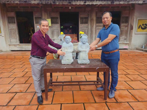 Ly kỳ hành trình tìm 2 tượng cổ đền Thần