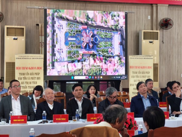 NSND Huỳnh Hùng: Dựng tượng các chúa Nguyễn và giáo sĩ phương Tây là việc nên làm NSND Huỳnh Hùng: Dựng tượng các chúa Nguyễn và giáo sĩ phương Tây là việc nên làm