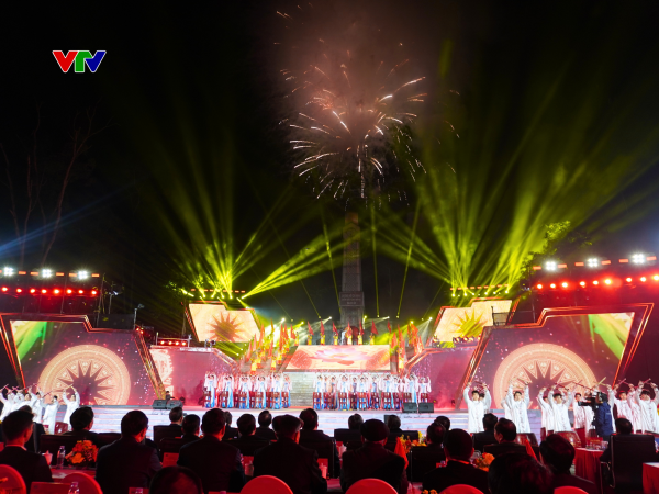 NSND Quang Thọ gây xúc động trong 'Hai tay xây dựng một sơn hà'