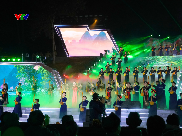 NSND Quang Thọ gây xúc động trong 'Hai tay xây dựng một sơn hà'